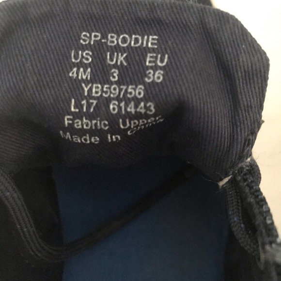 Sperry sneakers -(Box F) - Picture 8 of 8